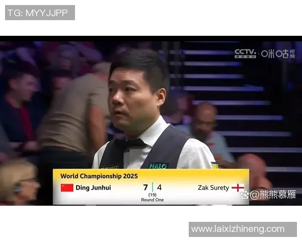 姚明与丁俊晖握手瞬间展现体育精神与友谊的完美结合 姚明与丁俊晖握手瞬间展现体育精神与友谊的完美结合