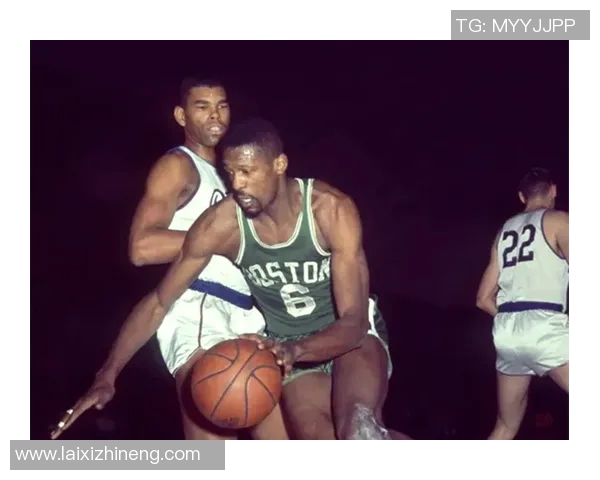 NBA篮球明星的传奇故事与赛场背后的奋斗历程揭秘
