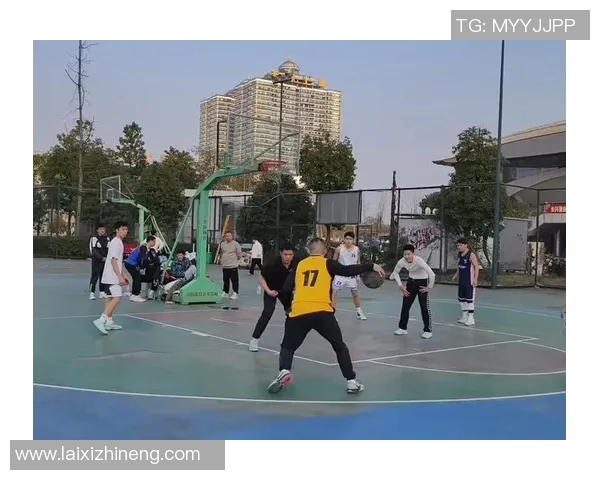 与篮球明星单挑的精彩瞬间视频分享尽显球技与魅力